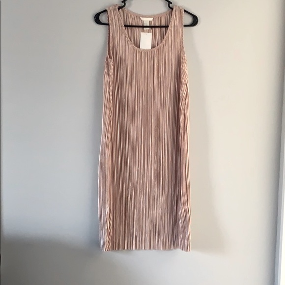 New H&M Powder Pink Pleated Dress - Picture 4 of 6